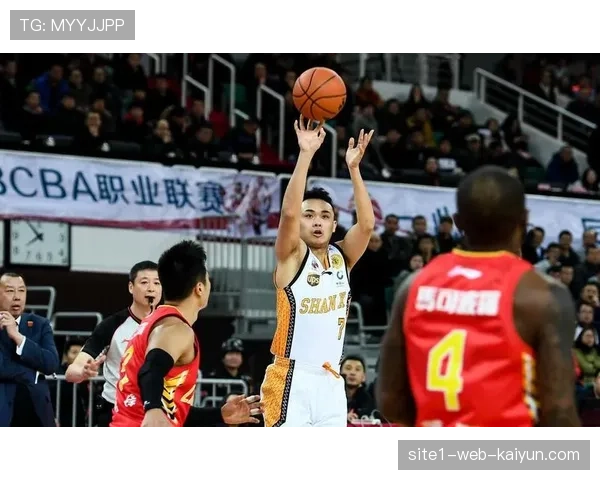 原帅三分投射精湛 41%命中率场均3.3记远投称霸