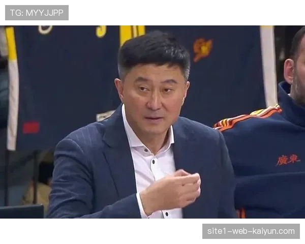 杜锋五上五下高压逼抢,抓反击抓失误成战术特点 杜锋五上五下高压逼抢,抓反击抓失误成战术特点